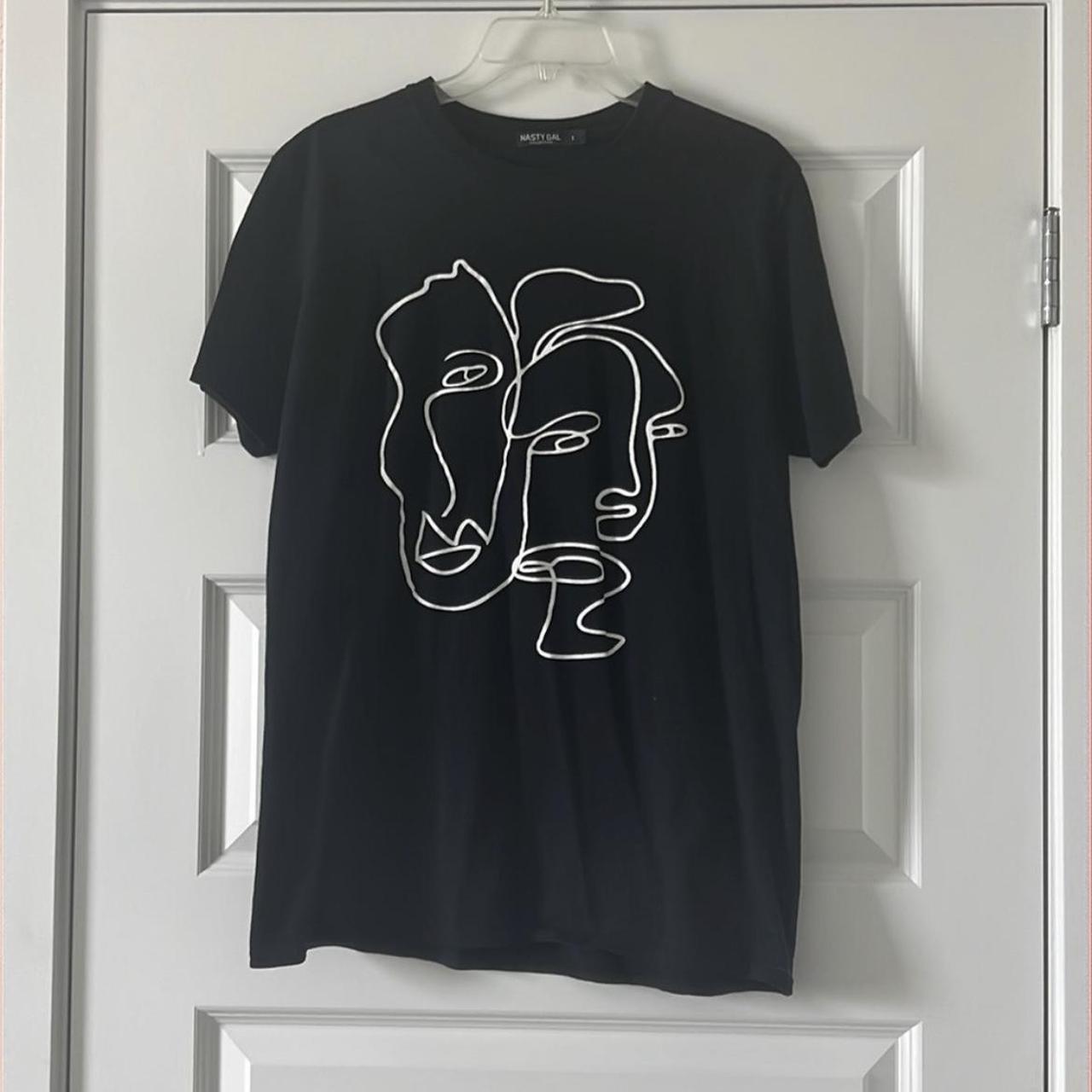 item listed by danielamarie24