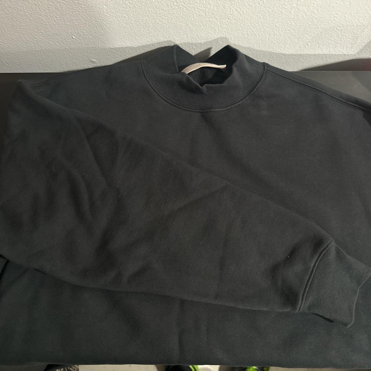 Fear of god essentials crew neck Worn once - Depop