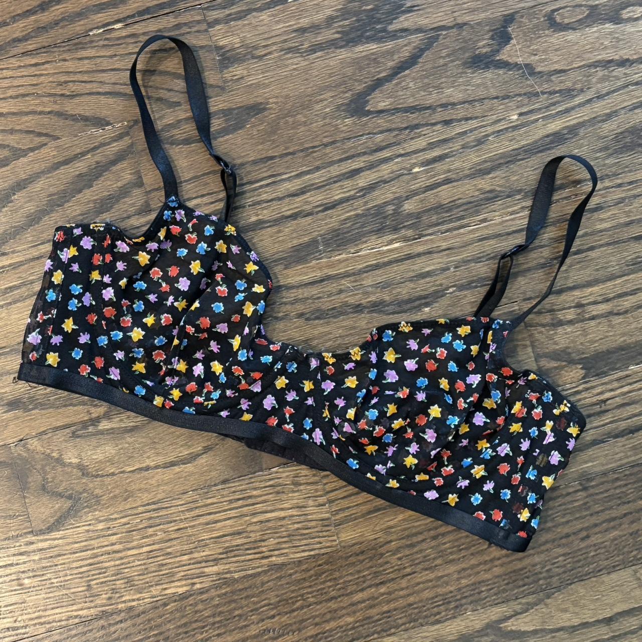 item listed by trashythrifts
