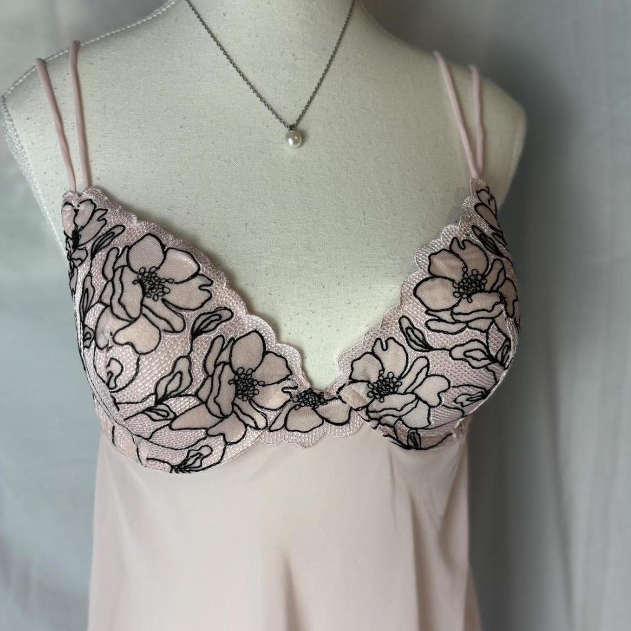 item listed by trashythrifts