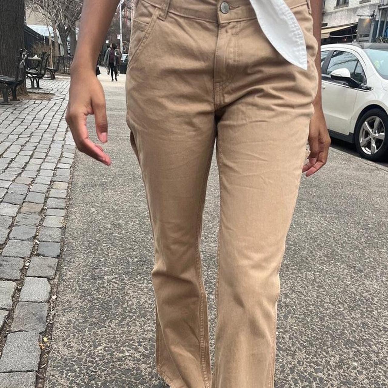 💌BRANDY MELVILLE ABBIE CARGO PANTS💌 Never worn tags... Depop