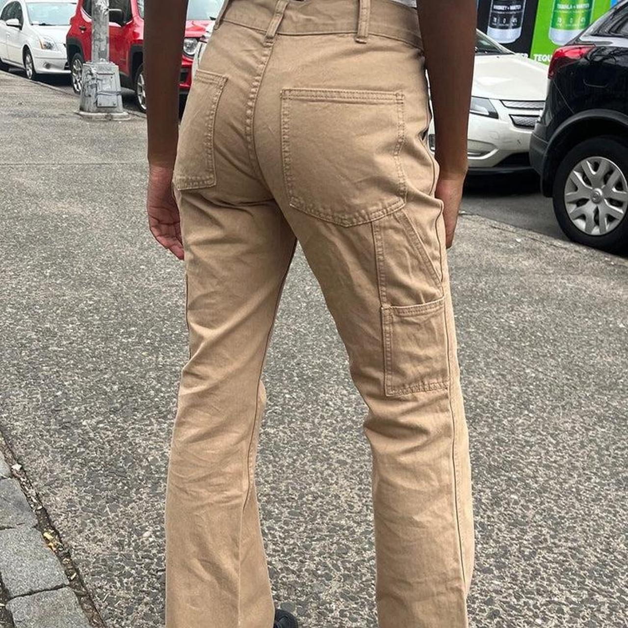 💌BRANDY MELVILLE ABBIE CARGO PANTS💌 Never worn tags... Depop