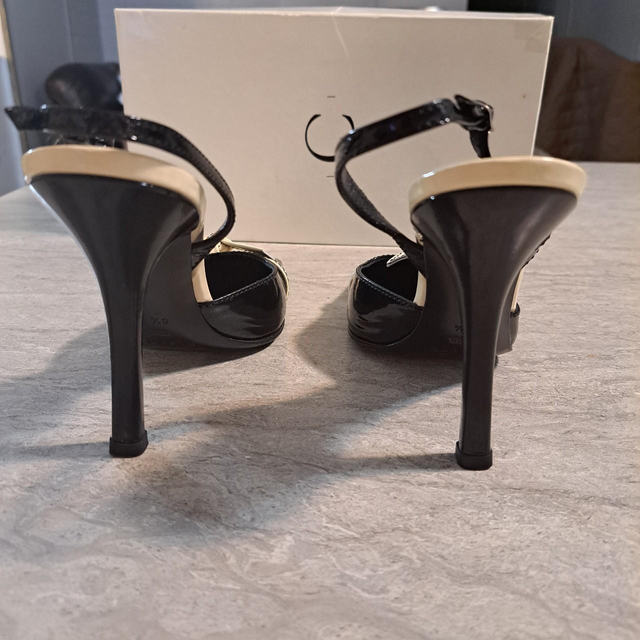 Casadei Luxury Italian Pumps/Size 8 1/2 B/ Vero... - Depop