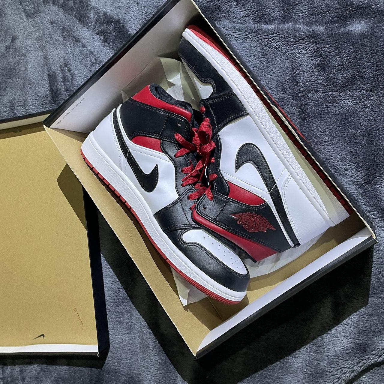 jordan 1 bloodline men