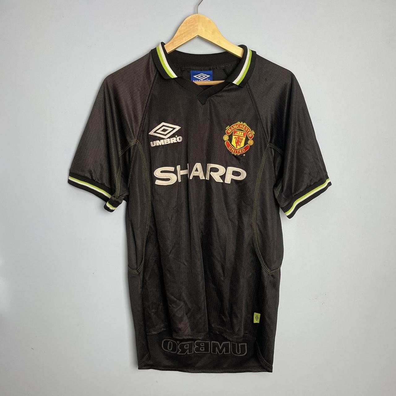 Manchester United 1998/99 Original Third Football... - Depop