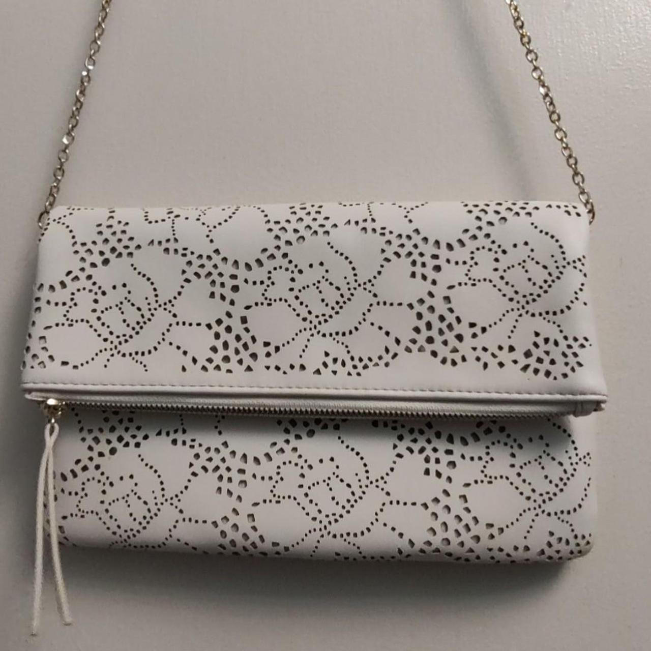 Urban Expressions Tracy Woven Shoulder Clutch Silver: Handbags: Amazon.com