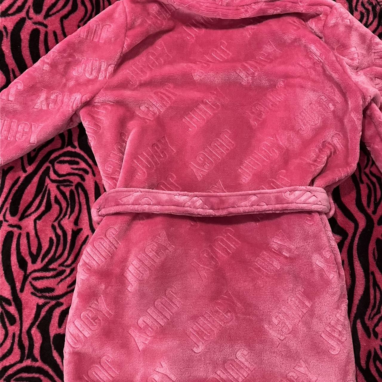 JUICY couture hot pink bath robe, L/XL, super soft,... Depop