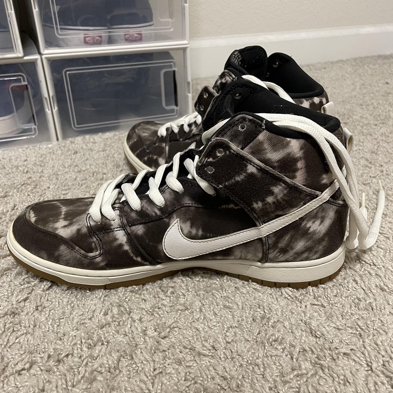 NIKE SB DUNK HIGH PREMIUM TIE-DYE BLACK *WITHOUT...