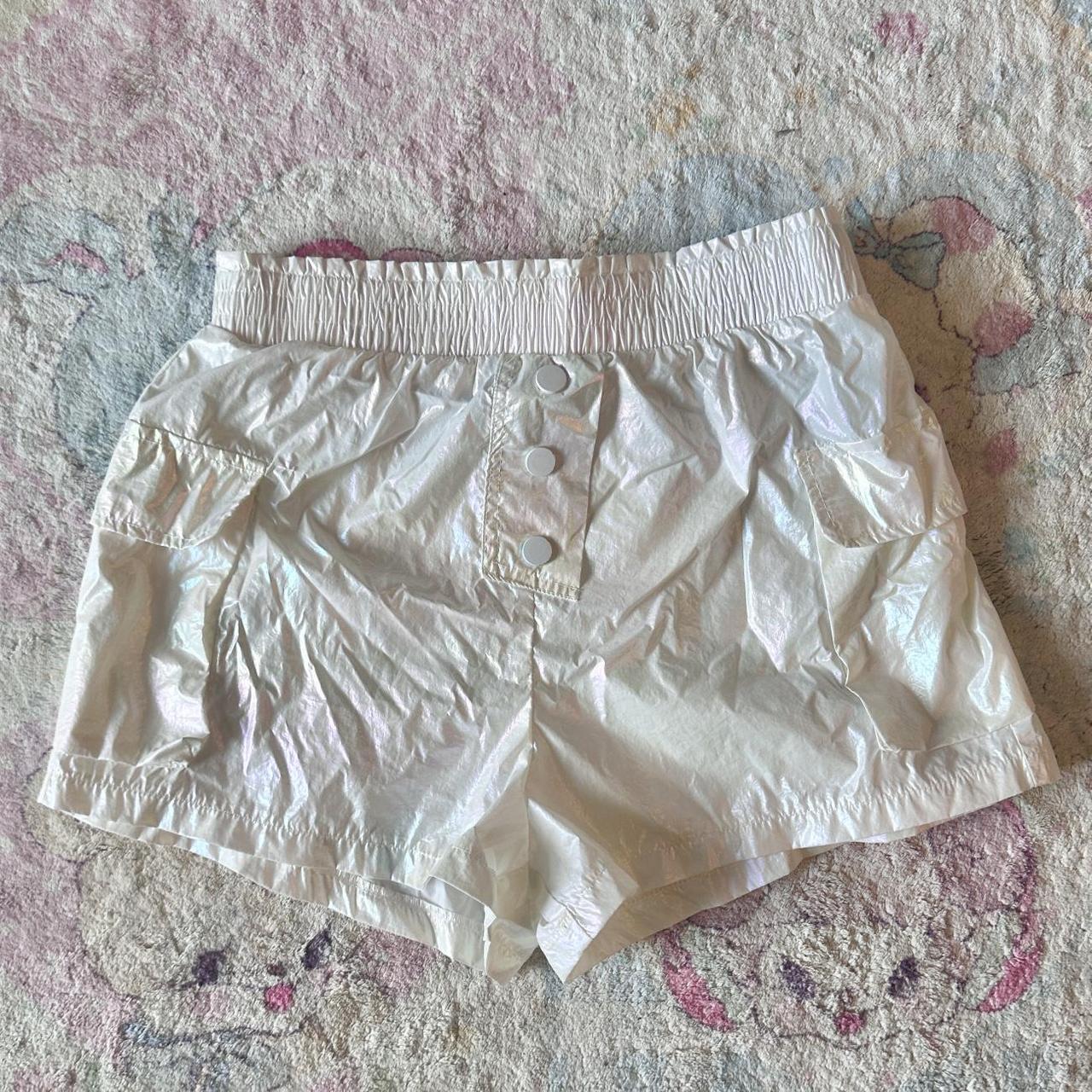 item listed by lambiebrites