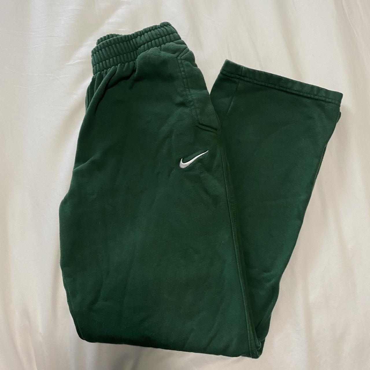 Nike wide leg sweats Size XL in kids, fits like XS... - Depop