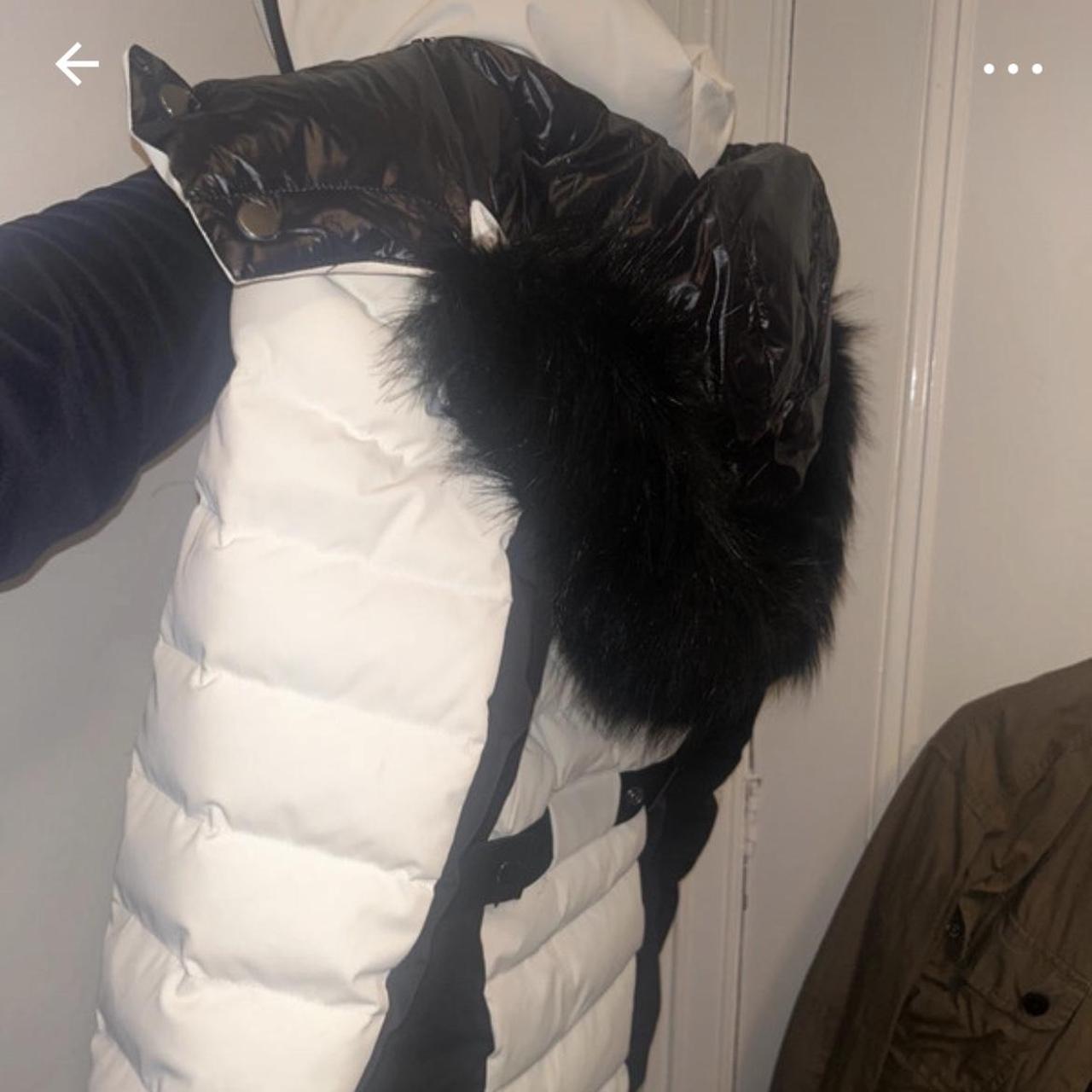 zara ski coat bought for £200 selling for £100... - Depop