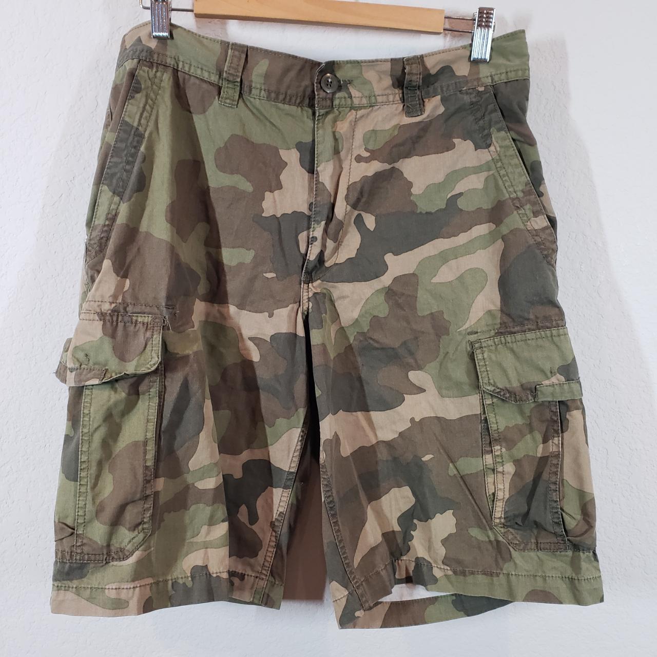 Old Navy Camo Cargo Shorts 32 Old Navy Camo Cargo... Depop