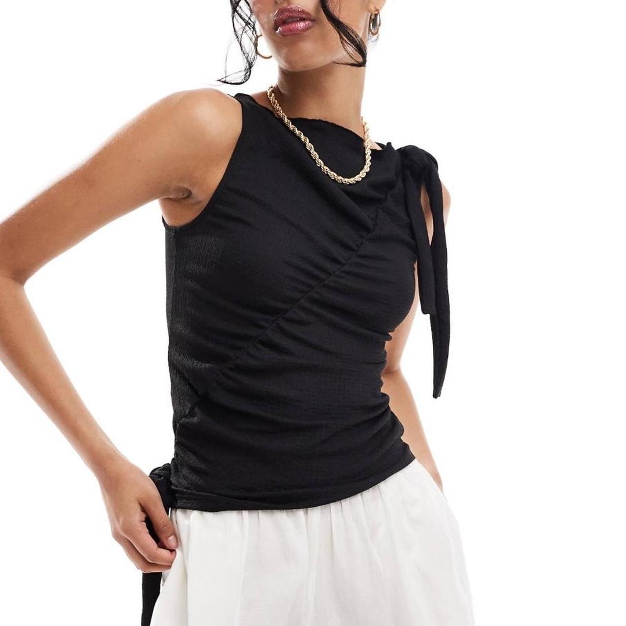 item listed by ___nadinnnee