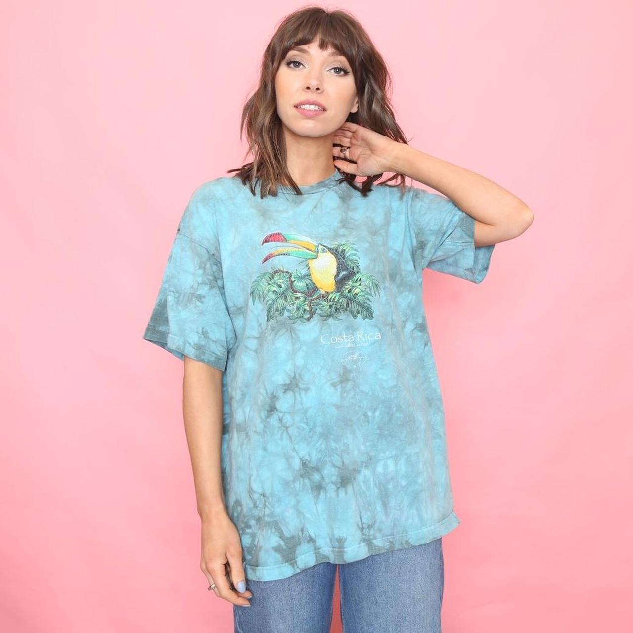 Vintage costa rica toucan tie dye T-shirt Size on... - Depop