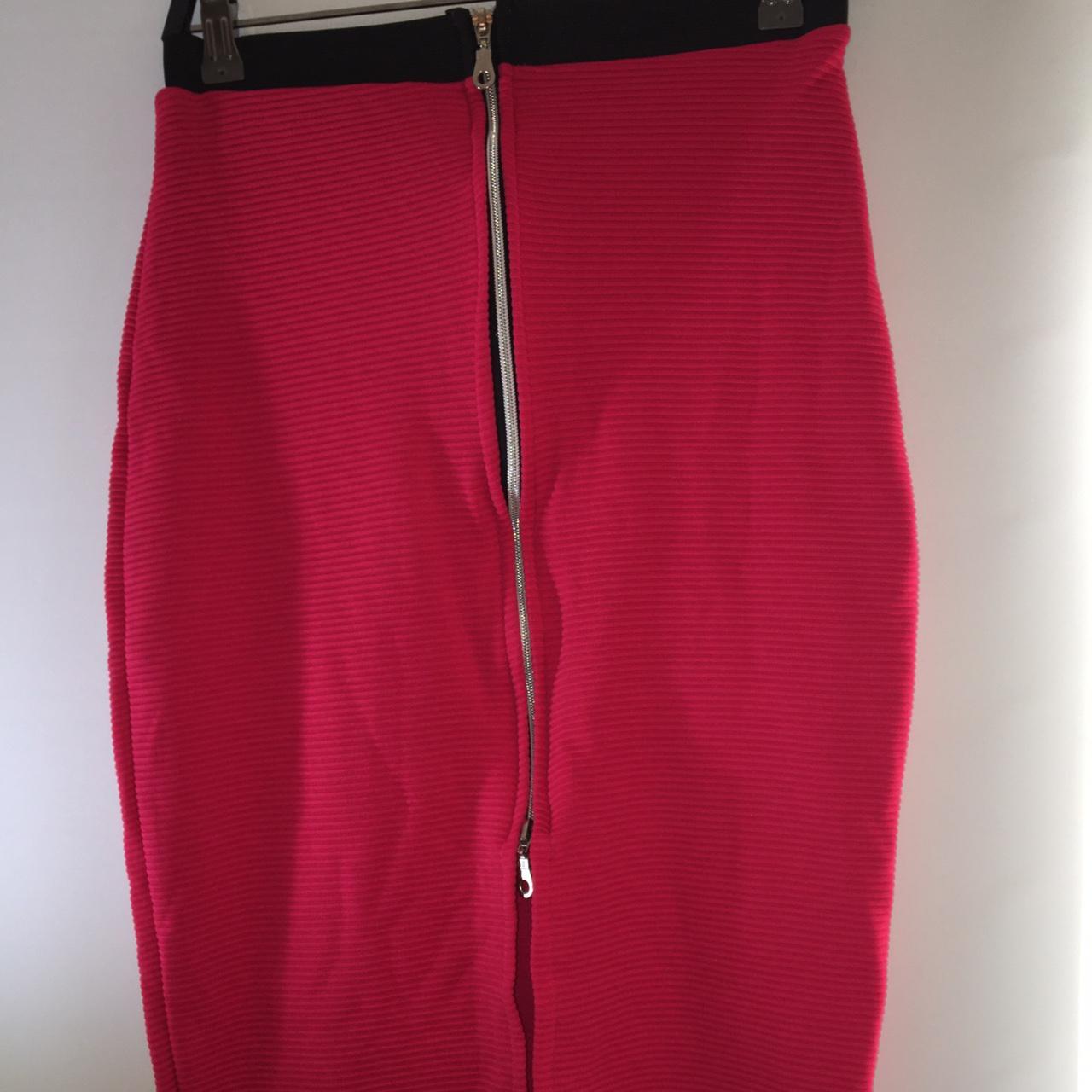 Women's Pink and Black Skirt | Depop