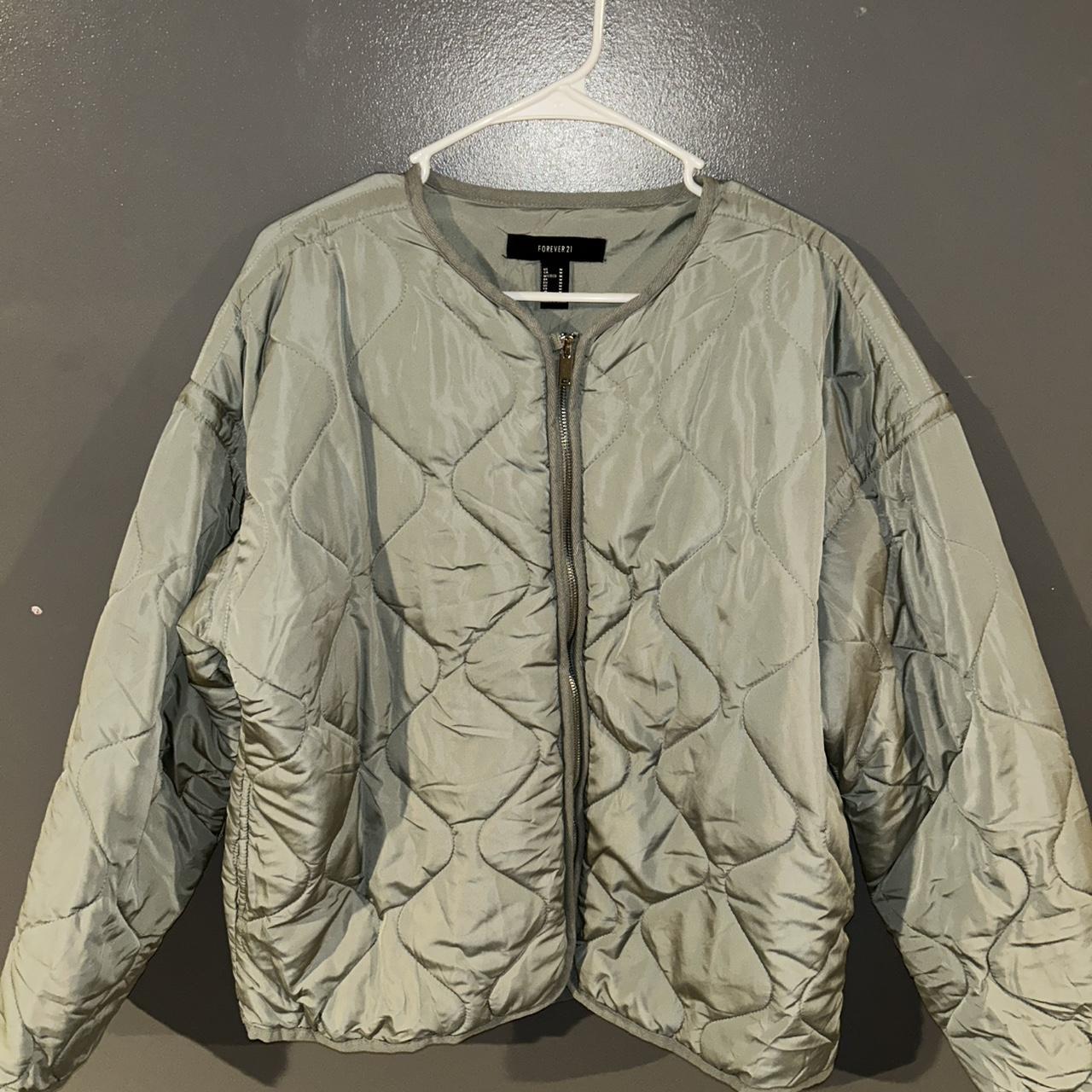 item listed by regina160