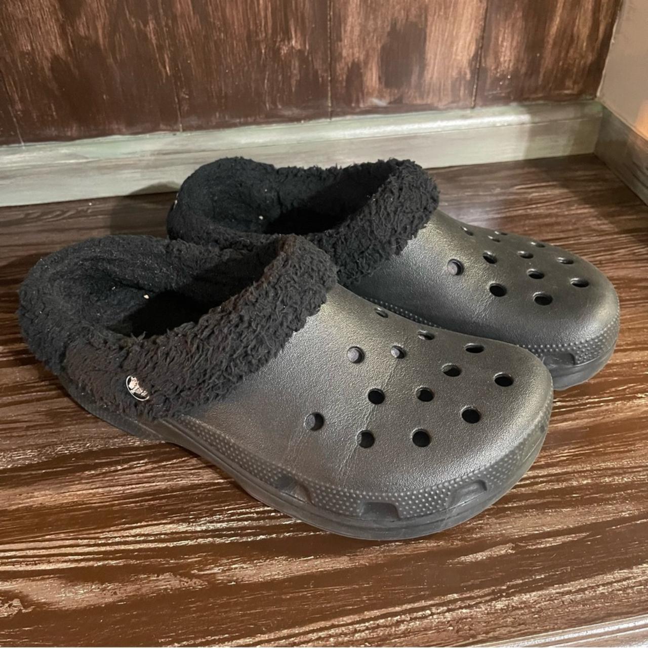 mens mammoth crocs