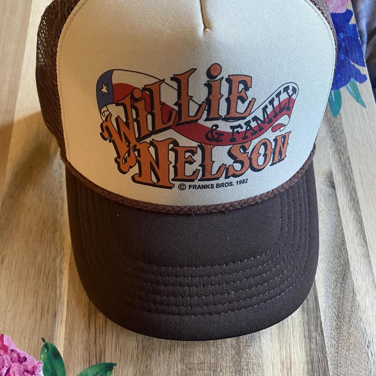 Willie nelson 2025 trucker hat