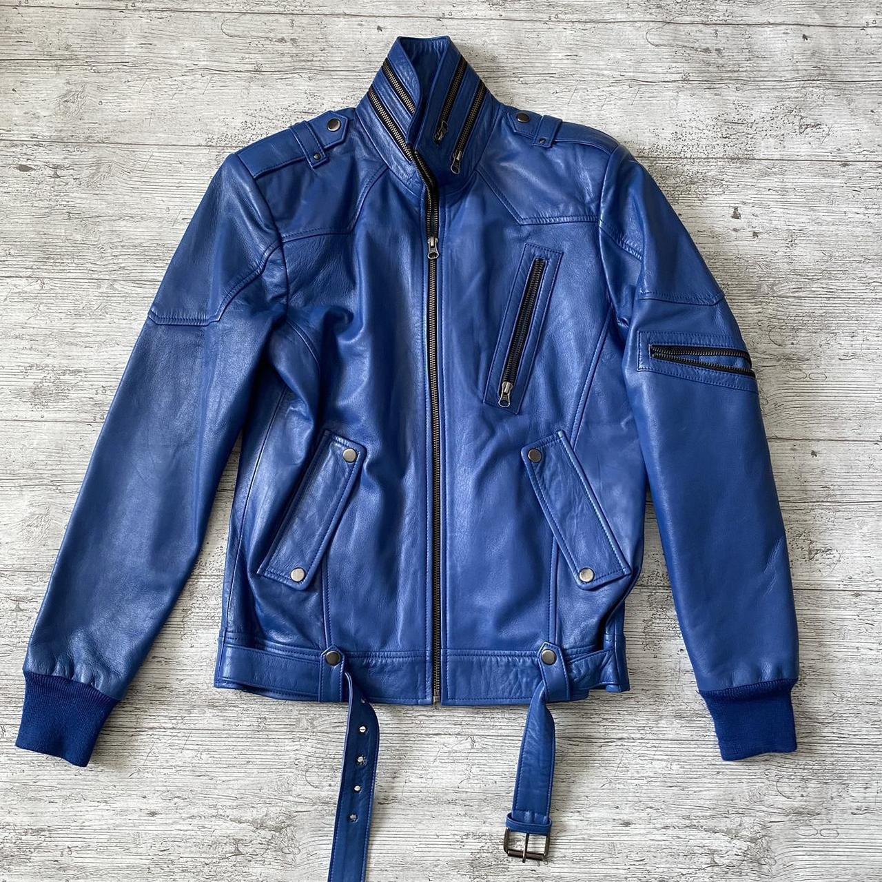 item listed by redsvintage