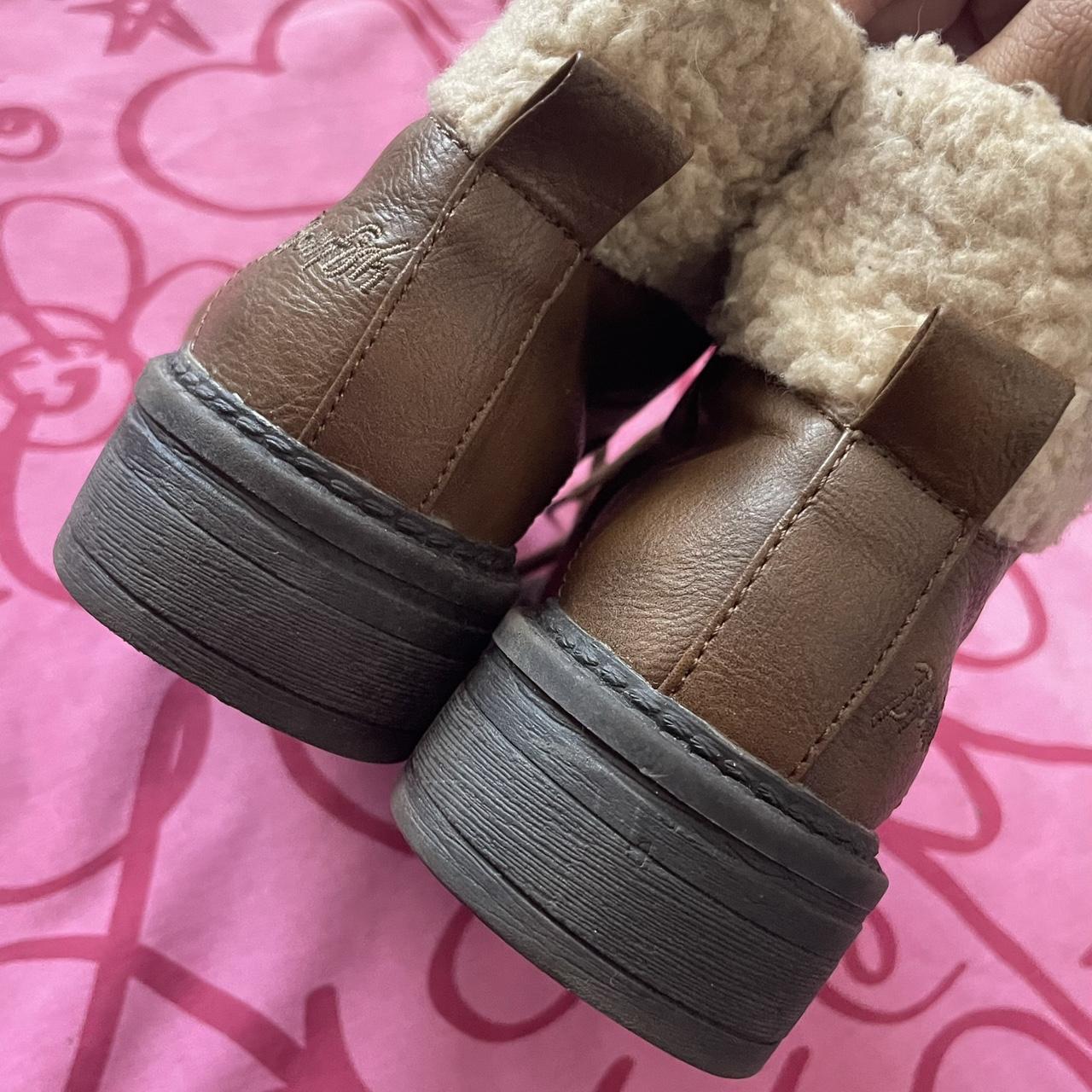 Women's Brown Boots Depop