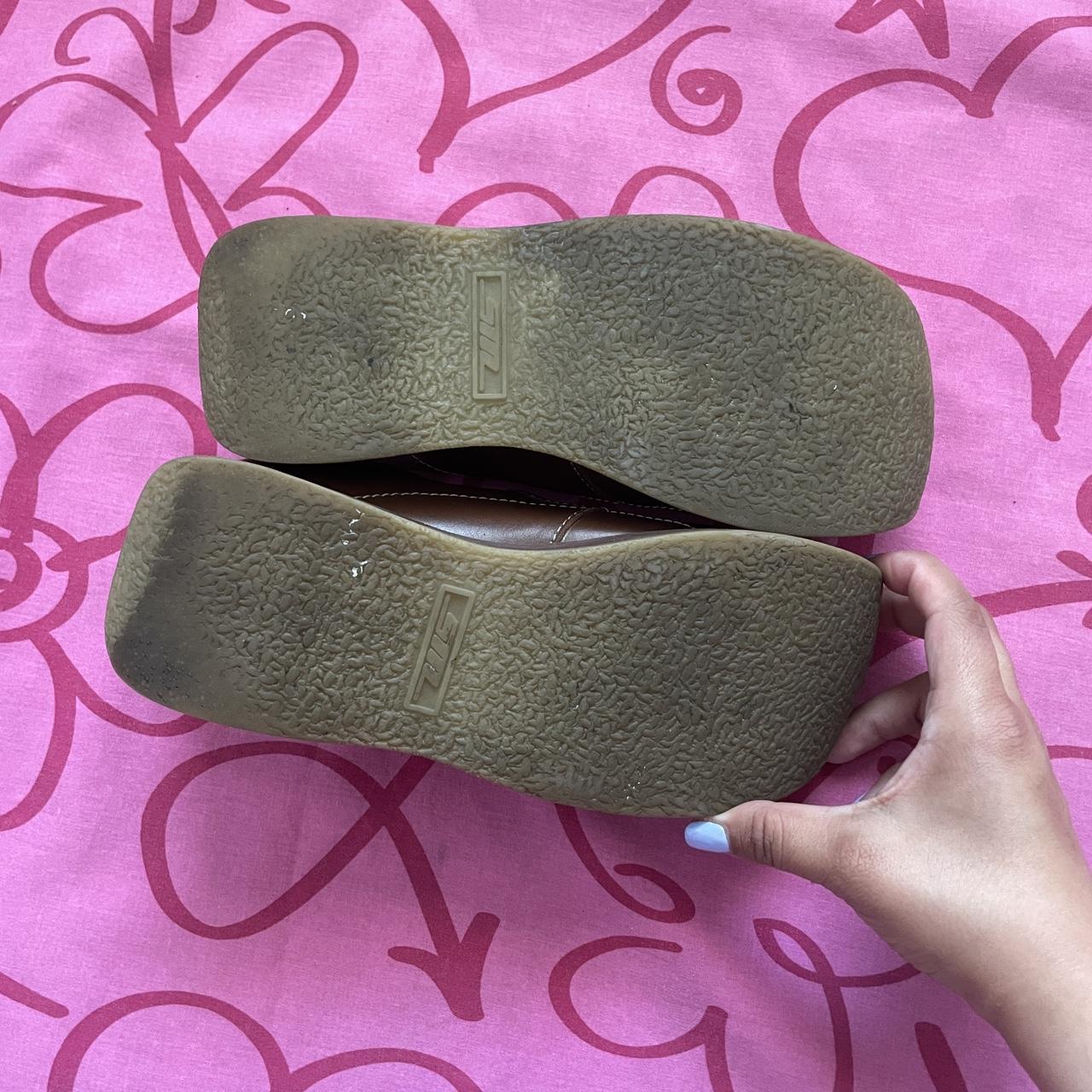 Vintage 90’s Steve Madden “Awesome” Maryjane... - Depop