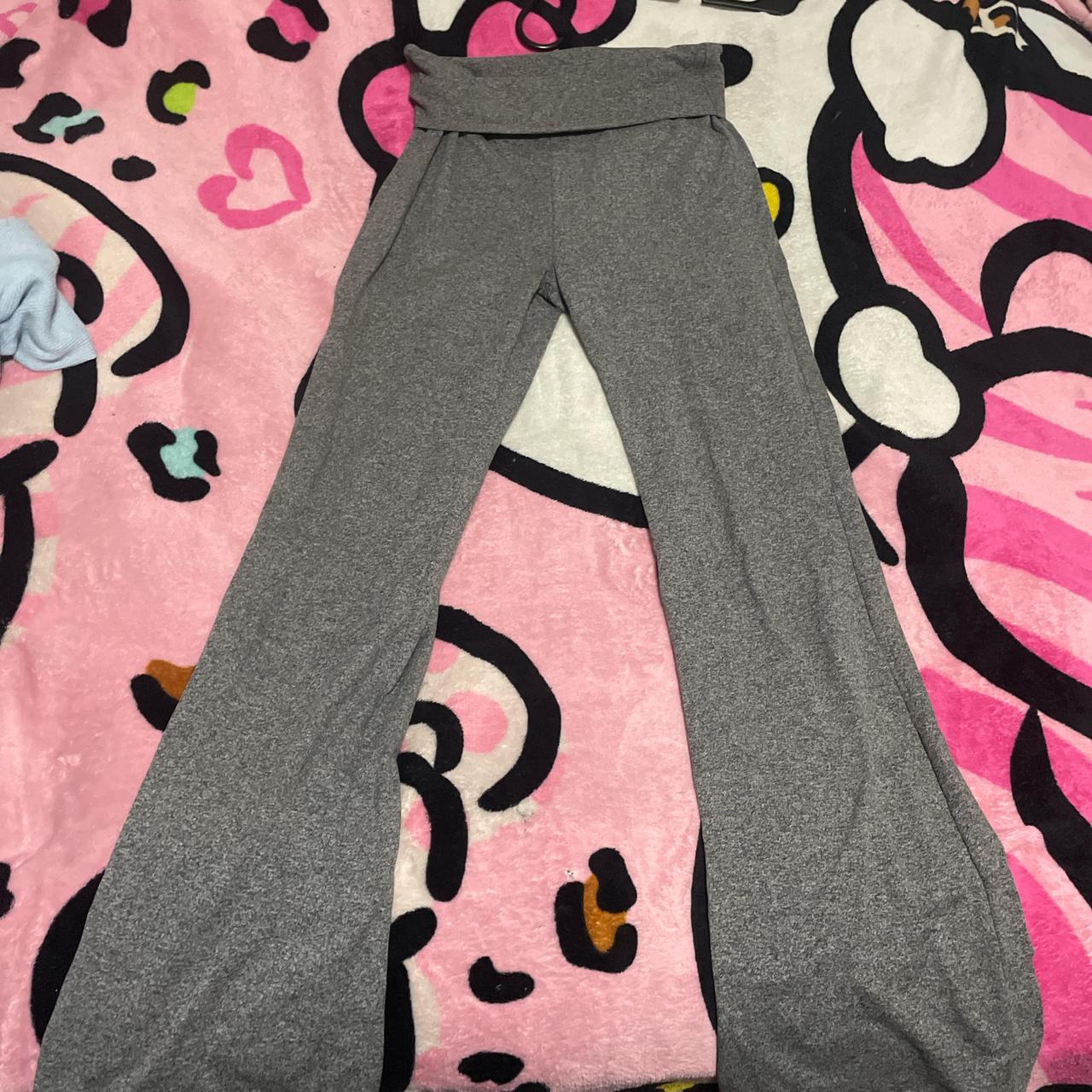 item listed by hxlloxkxtty