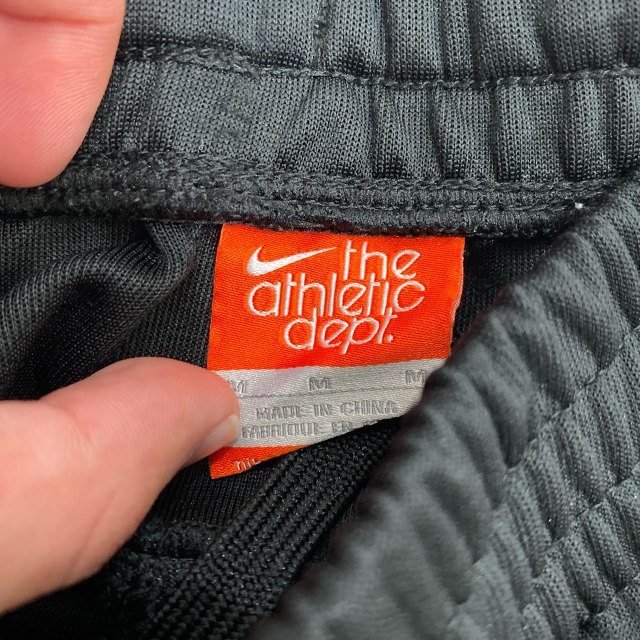 nike sweatpants classic
