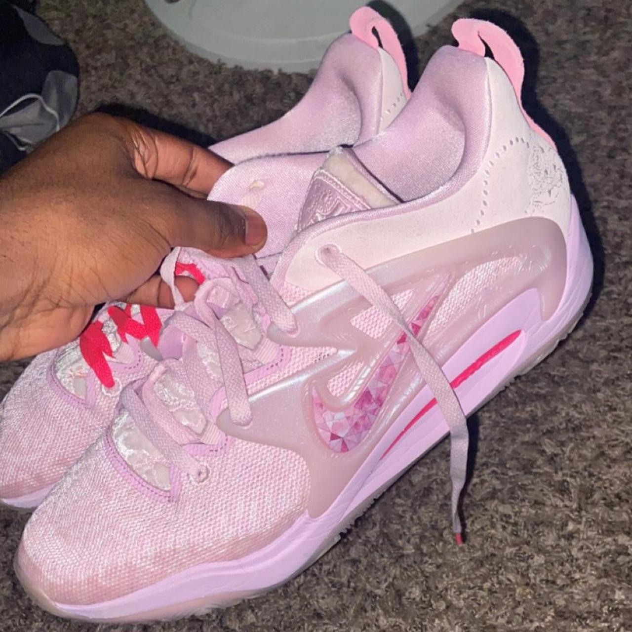 kd 11 aunt pearl size 11.5