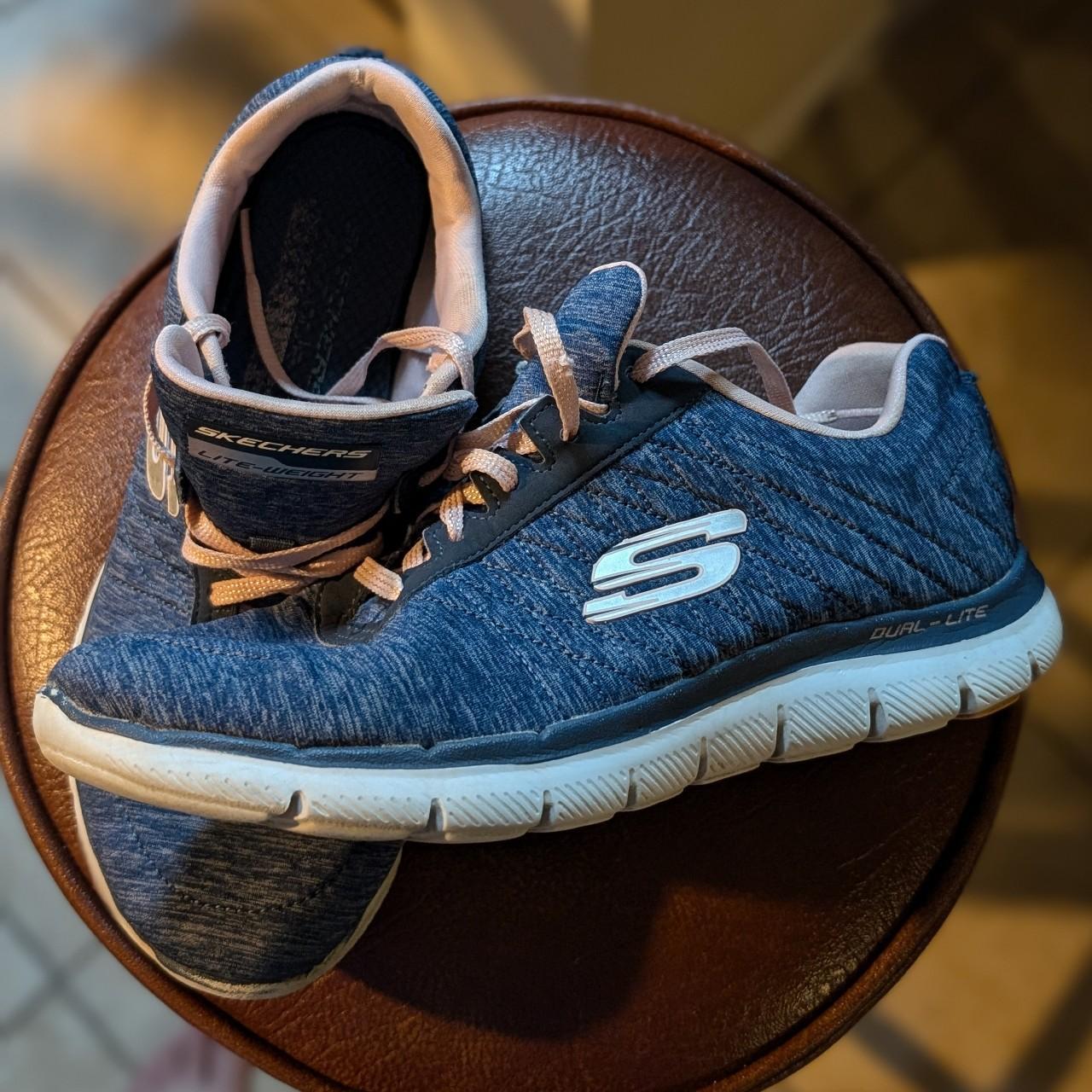 Skechers online lite weight memory foam womens