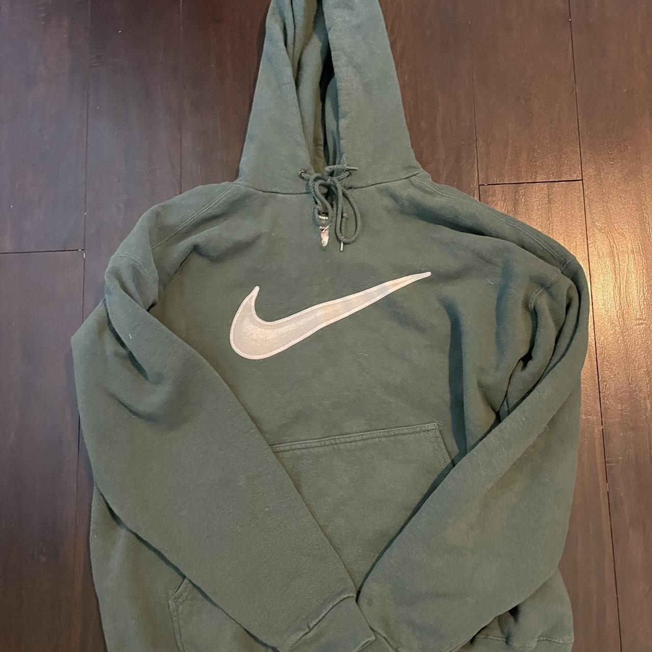 white nike hoodie vintage