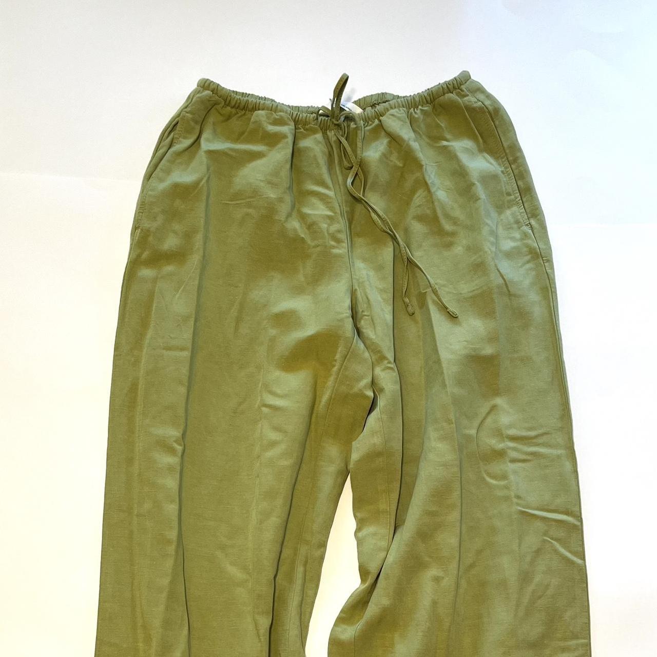 H&M Women's Green Trousers | Depop