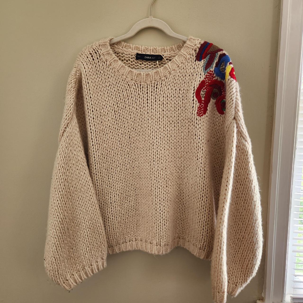 Zara Women's Cream Jumper Depop