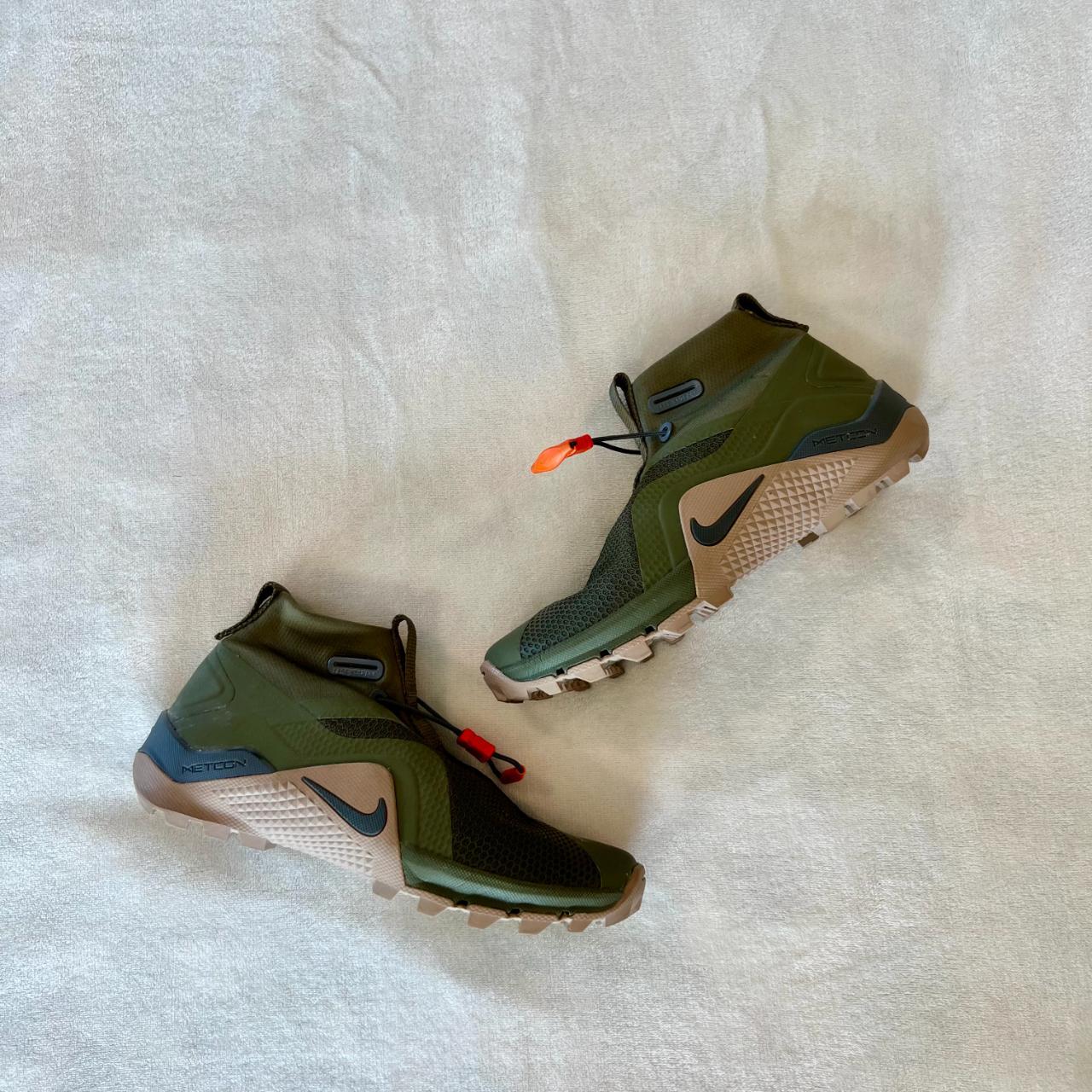 nike metcon sf olive