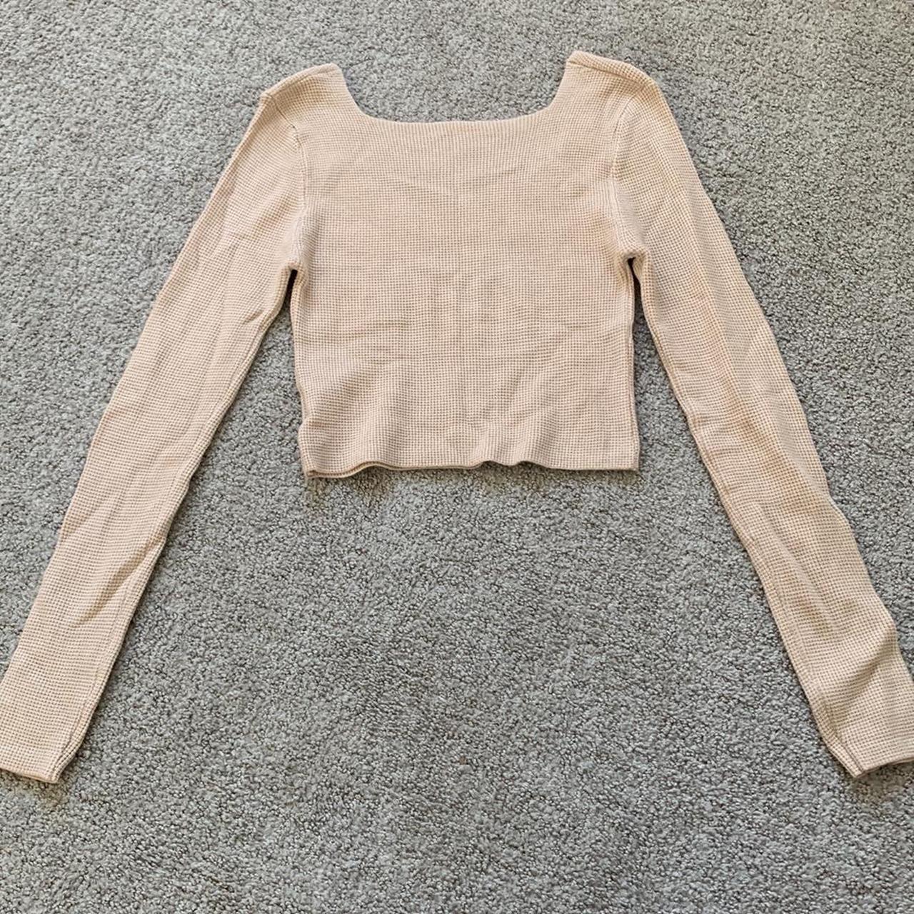 SHEINの不良品の紐 NWOT SHEIN Square Neck Cropped Waffle Knit Cream | Depop