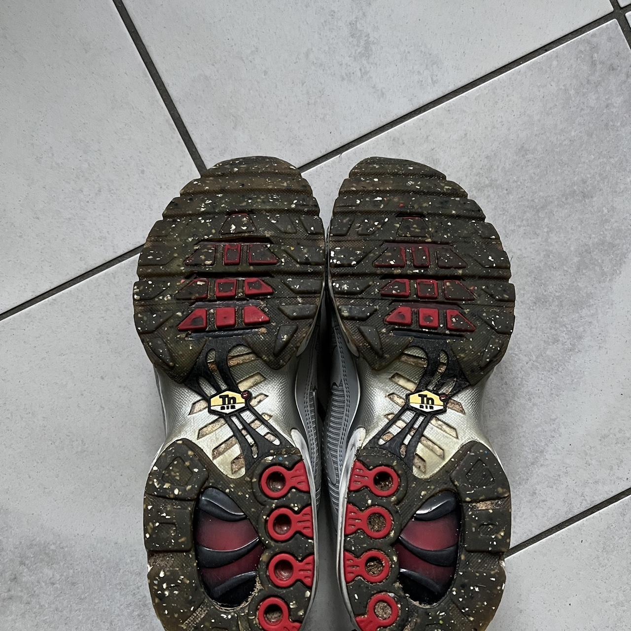 nike tn grey and orange