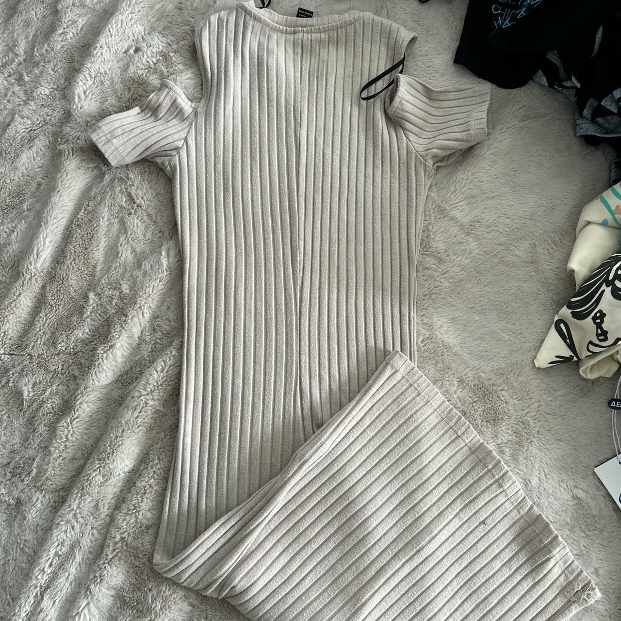 Cream Color Bodycon dress - Depop