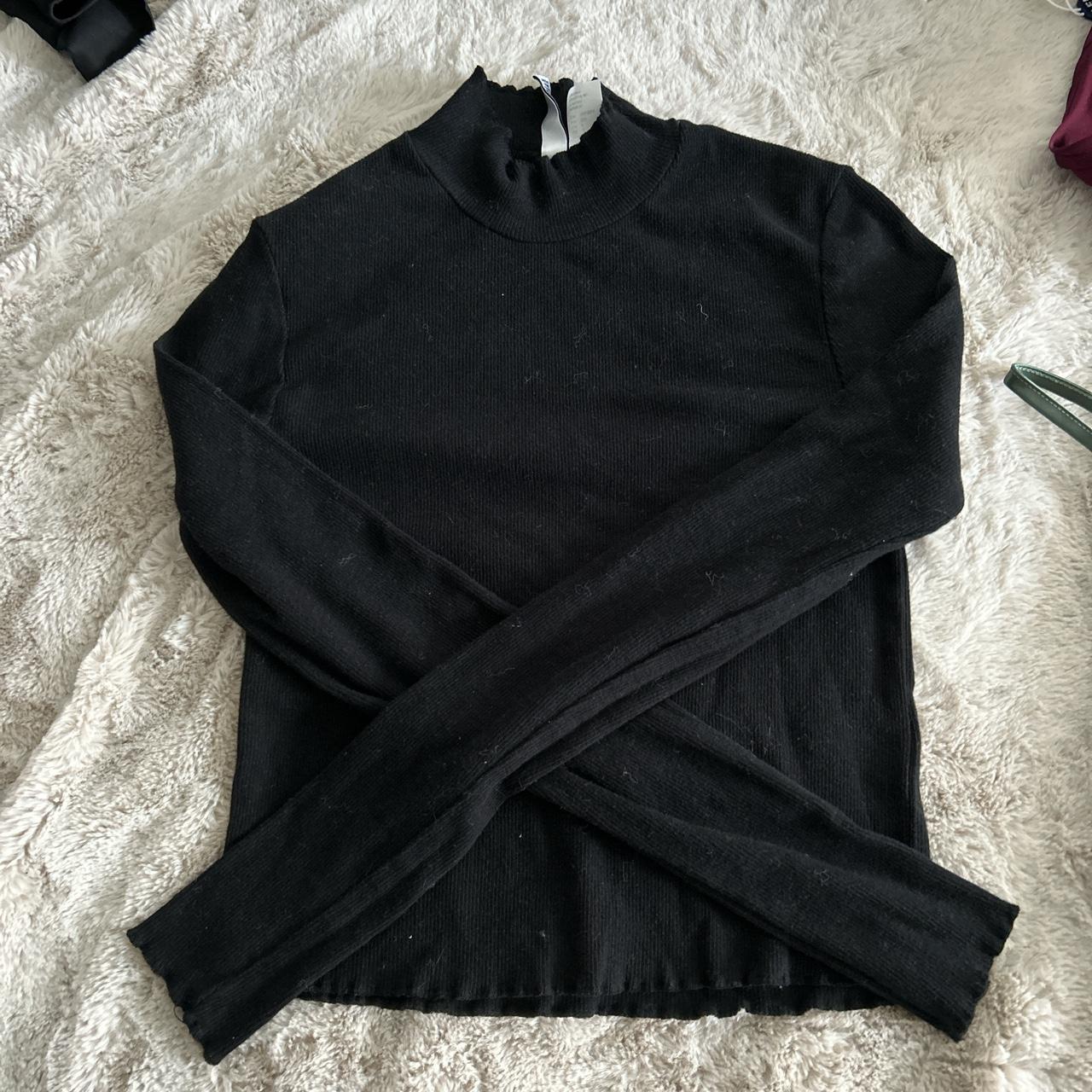 Black turtle neck Depop