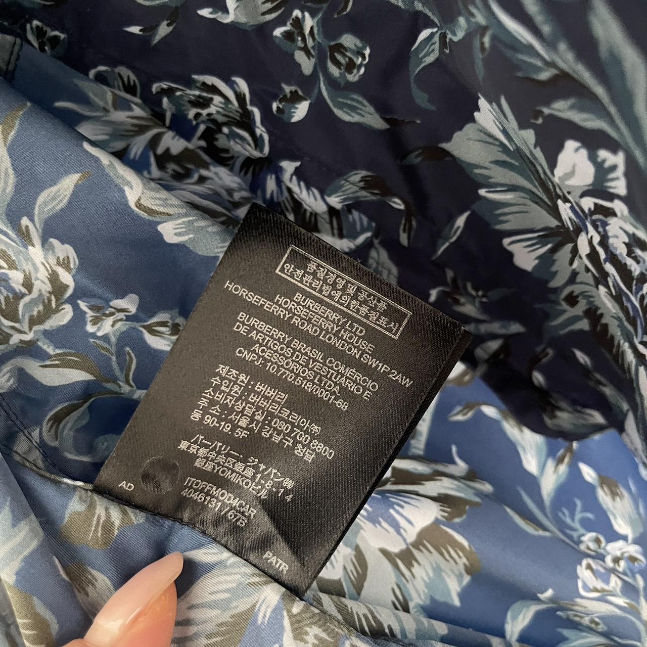 Burberry - Floral Windbreaker - 48/fits like a L - | Depop