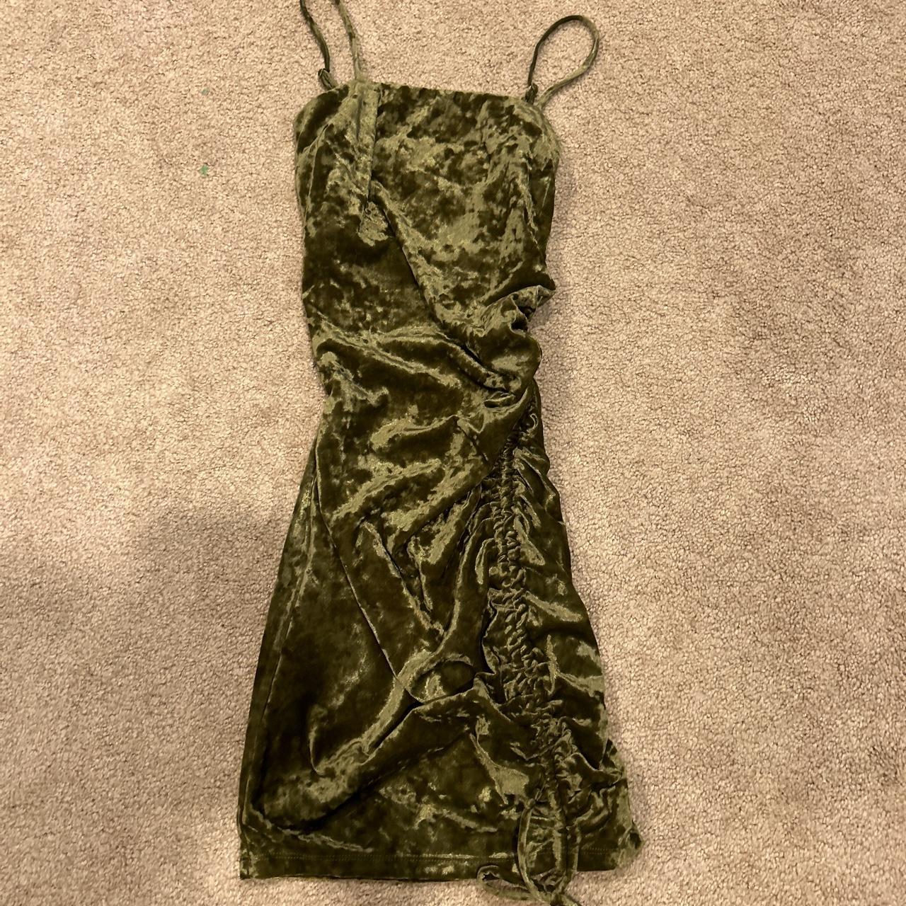 wild fable xs body con velvet dress leg scrunch - Depop