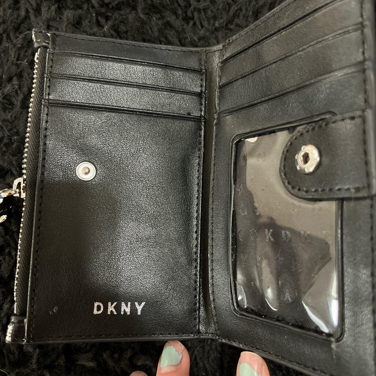 DKNY Women's Walletpurses Depop