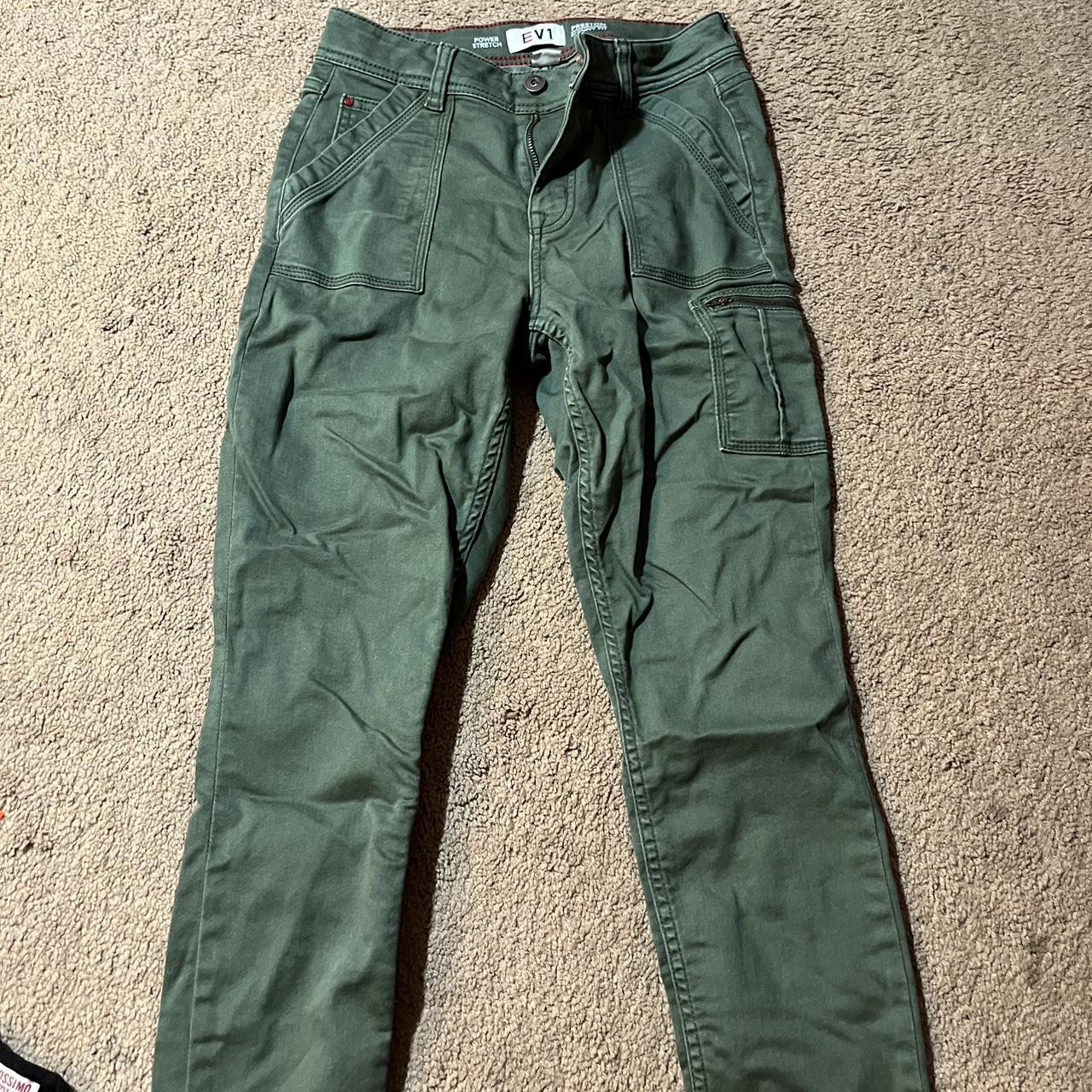 Army green pants high waist - Depop