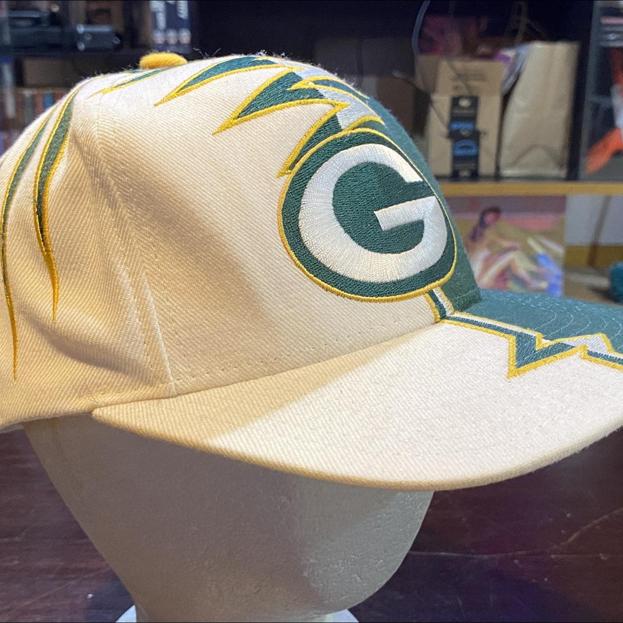 Vintage 90s Green Bay Packers “Shockwave” Pro Line - Depop