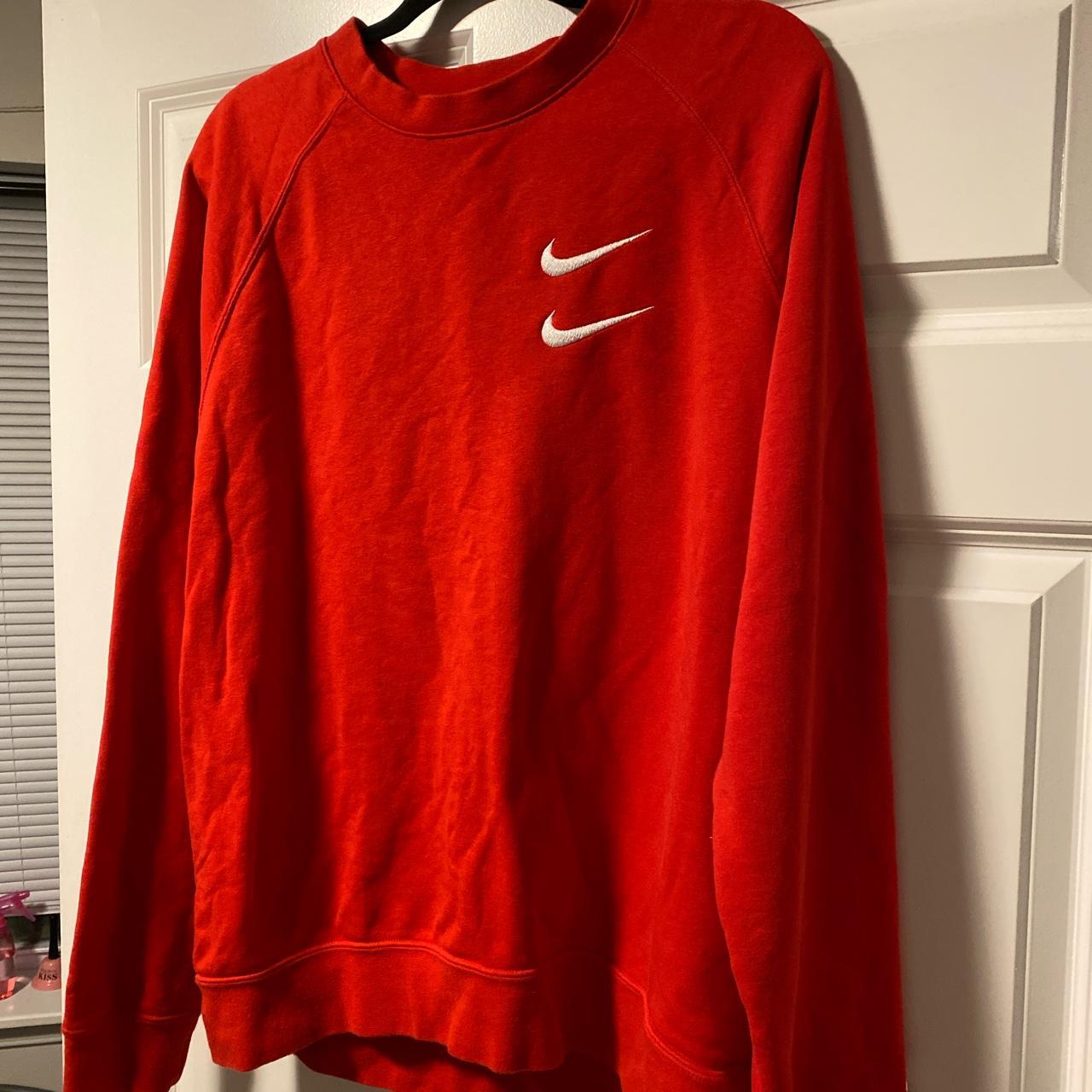 nike red sweater women's