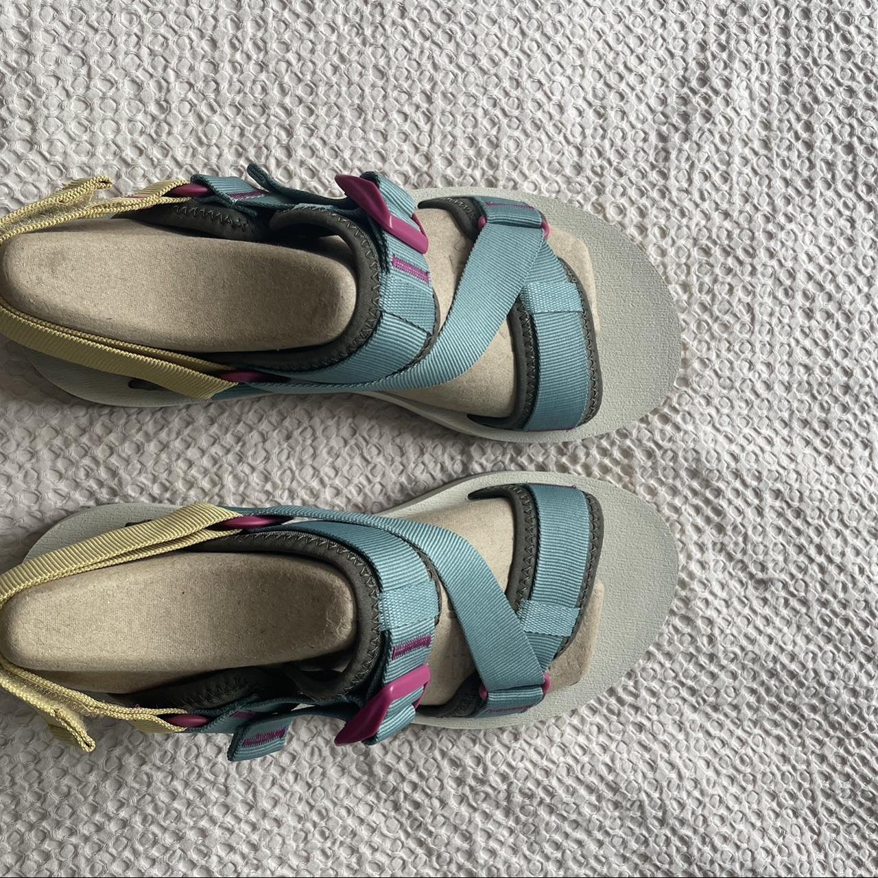 merrell jesus sandals