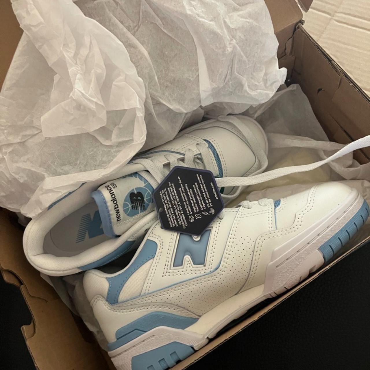 New Balance Women's White and Blue Trainers