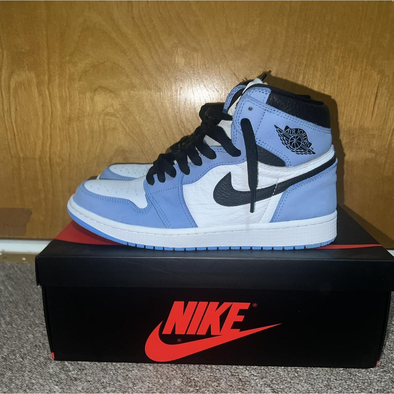 university blue jordan 1 8.5