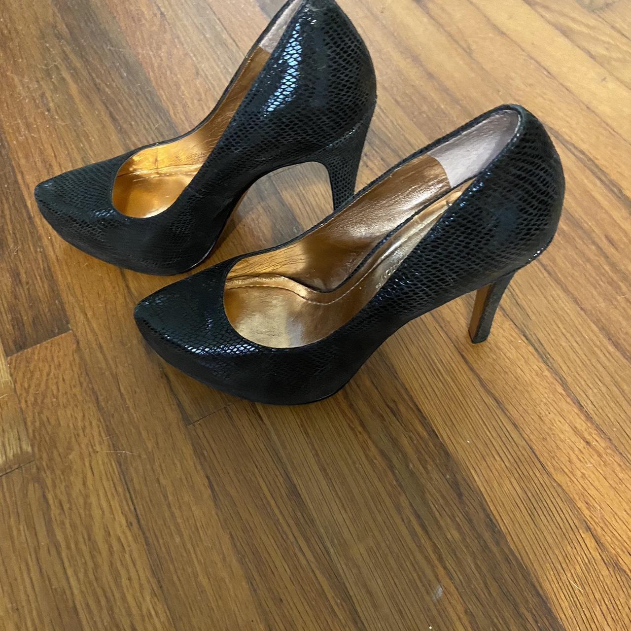 Bcbgeneration parade clearance platform pumps