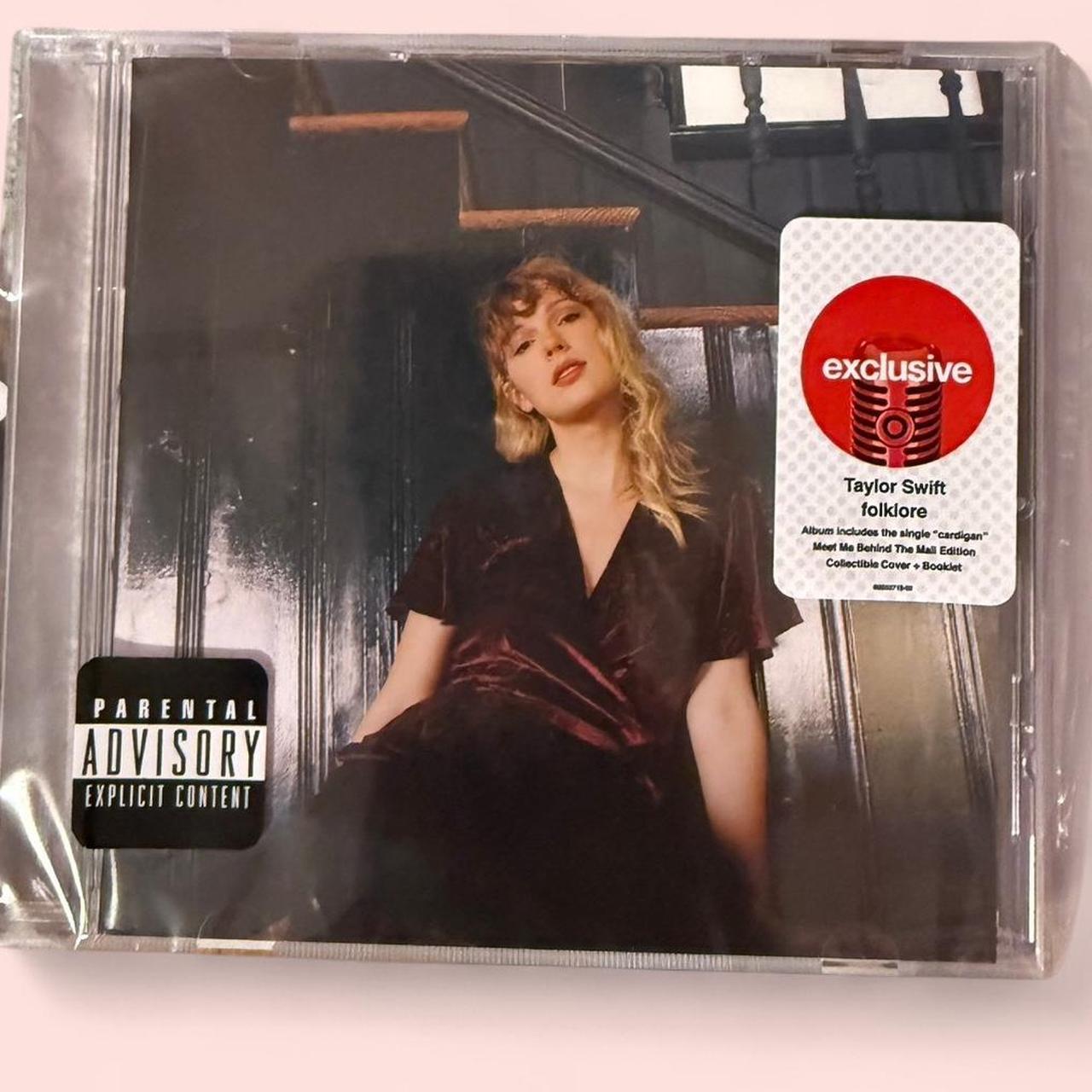 item listed by xoxoboutiqueeee