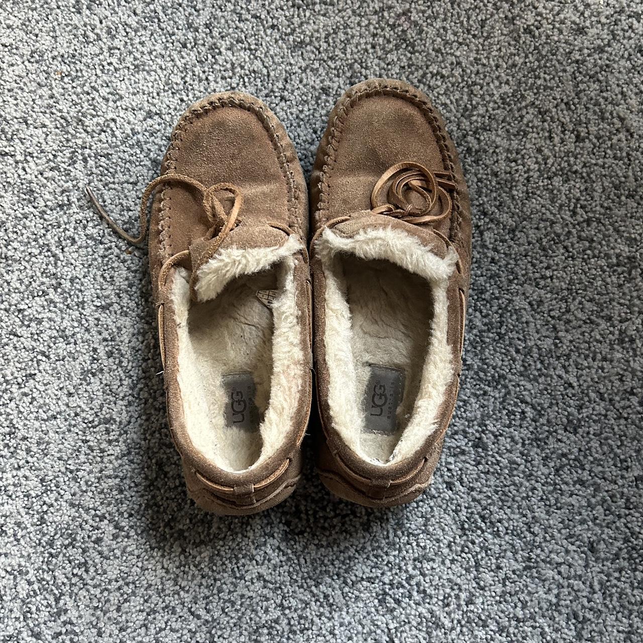 Ugg hot sale bedroom slippers