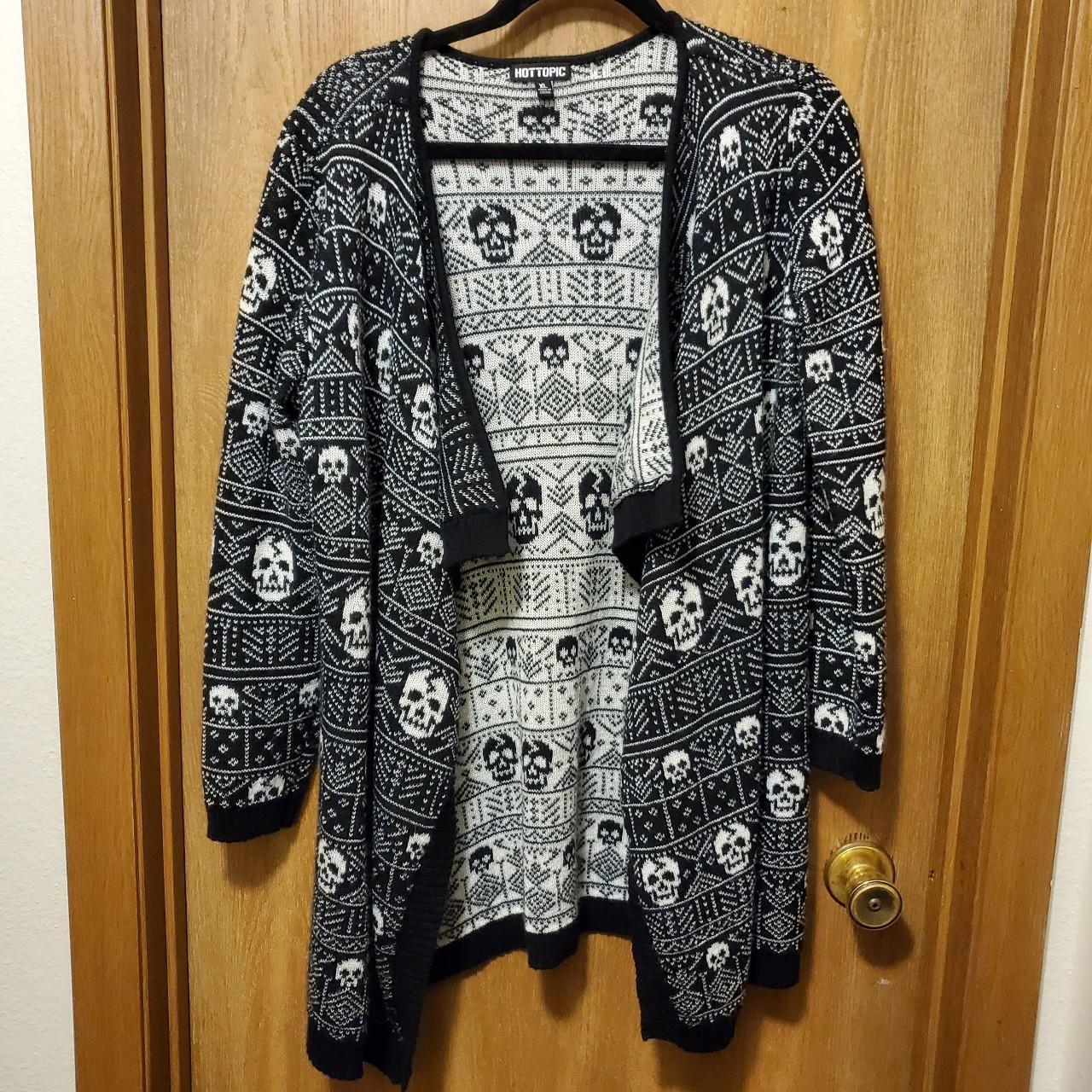 Skull cardigan hot on sale topic